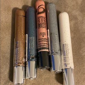 Hard Candy Metallic Color Eyeshadow